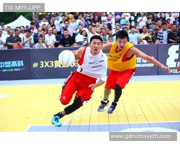 重庆篮球队在奥运会上的默契配合展现团队精神与竞技实力的精彩点评